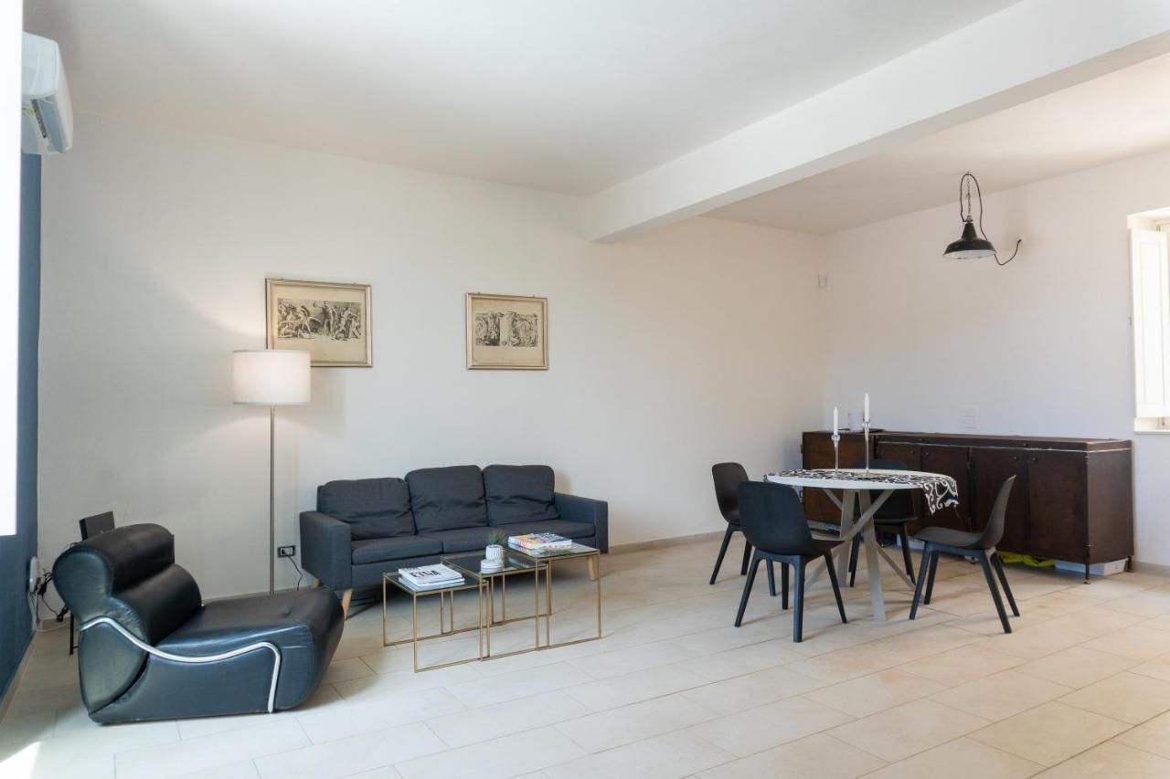Arco Del Mercato Apartment Сиракузы Экстерьер фото